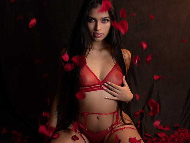 DulceMiller - Live sex cam - 14909302