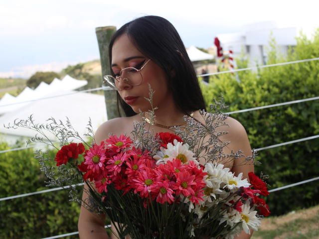 SandyMarks - Live sex cam - 14909670