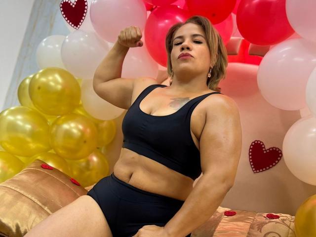 GiovannaRicci - Live porn &amp; sex cam - 14920882