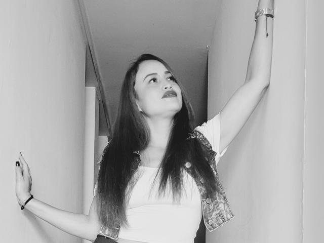 VenusDauwson - Sexe cam en vivo - 14924786