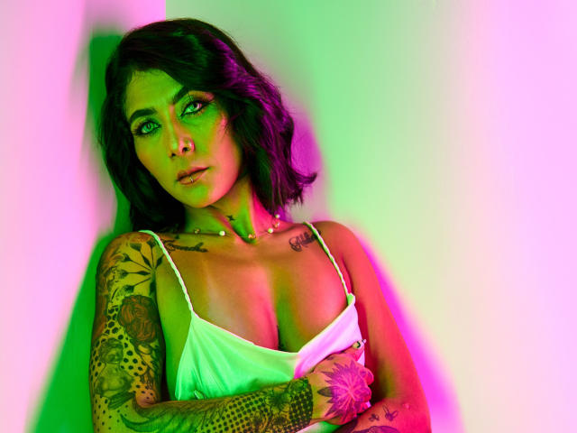 AmberLi - Live porn &amp; sex cam - 14924930