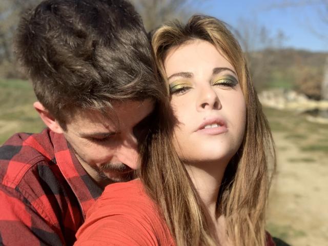 DagmarEtMirana - Live porn &amp; sex cam - 14943346