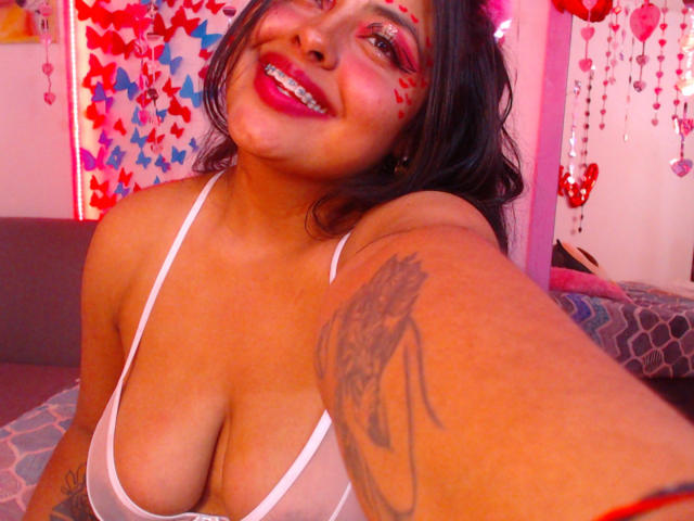 AngelaRoggers - Live porn &amp; sex cam - 14947758