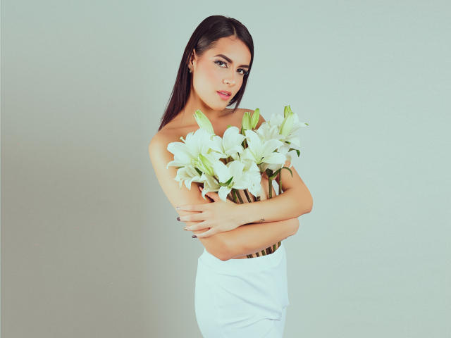 RoxanaHudson - Sexe cam en vivo - 14948450