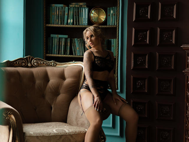 SofiRyan - Live porn &amp; sex cam - 14966846