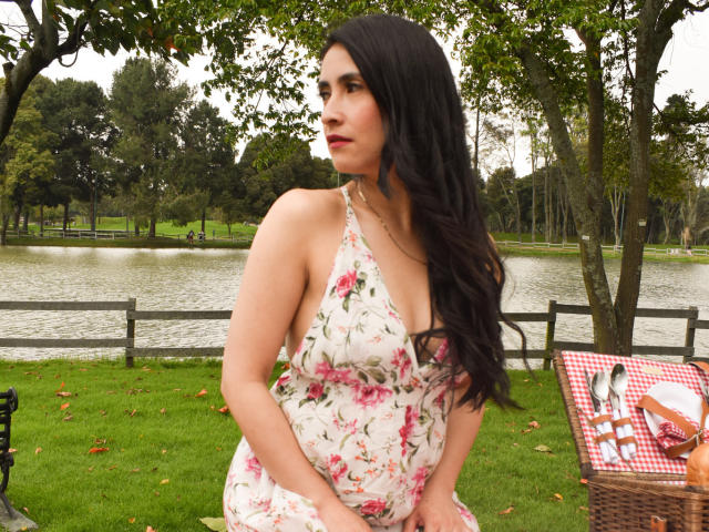 JainaRogers - Live sex cam - 14968174