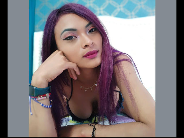 EdithChartreuse - Live porn &amp; sex cam - 14969390