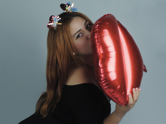 CandyColeman - Live Sex Cam - 14970586