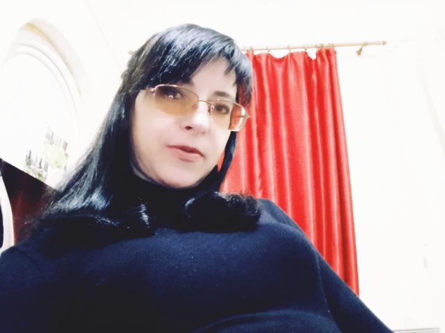 DiamondLeona - Élő pornó és szexkamera - 14981106