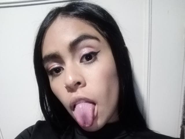 StellaBeckker - Élő pornó és szexkamera - 14983502