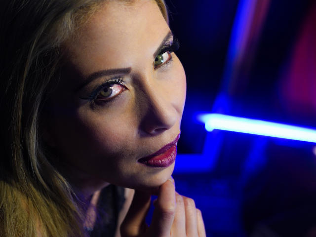 MiaLaurenty - 라이브 포르노 &amp; 섹스 캠 - 14985102