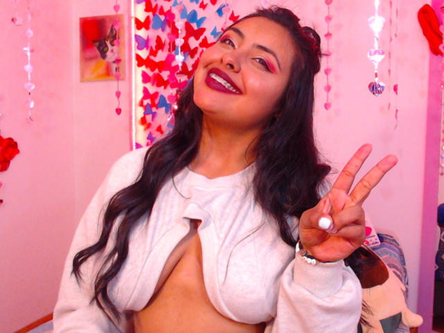 AngelaRoggers - Live porn &amp; sex cam - 14994606