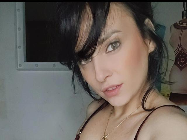 LolaDiamonde - Live Sex Cam - 14995022