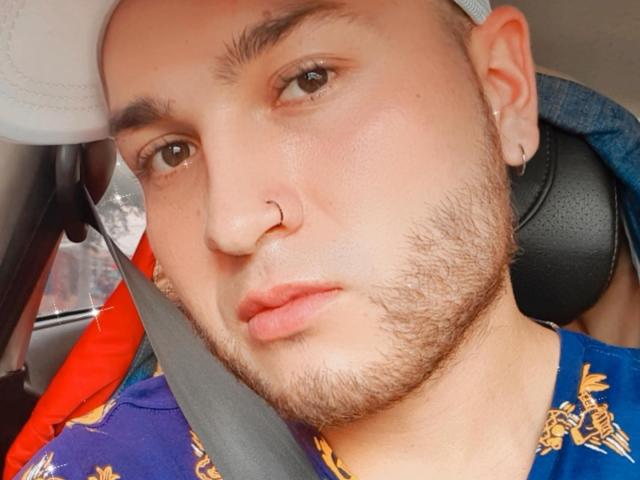 AdamWes - Sexe cam en vivo - 15001738