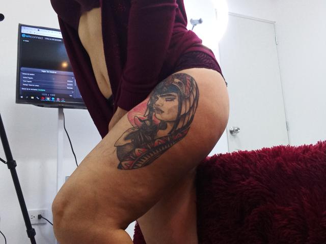 BiancaWild - Live sex cam - 15012790