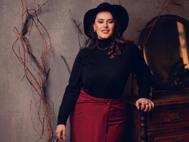 MonikaValadi - Camera khiêu dâm &amp; quyến rũ trực tiếp - 15015734