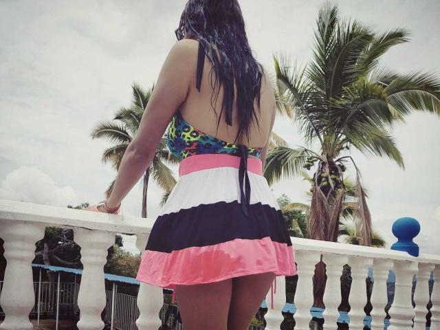 EmilyRamone - Live porn &amp; sex cam - 15019494