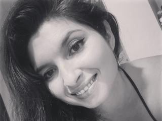 AzaharaAmin - Sexe cam en vivo - 15020030