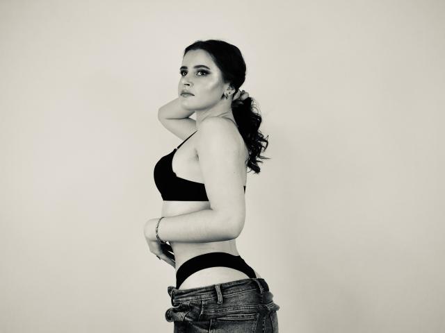 MollyTravis - Live porn &amp; sex cam - 15026430