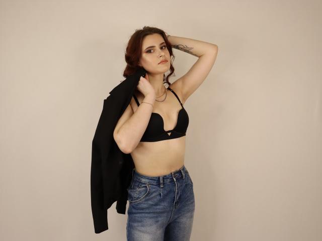 MollyTravis - Live porn &amp; sex cam - 15026434