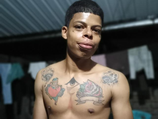 Labbradolci - сексуальная веб-камера в реальном времени - 15030286