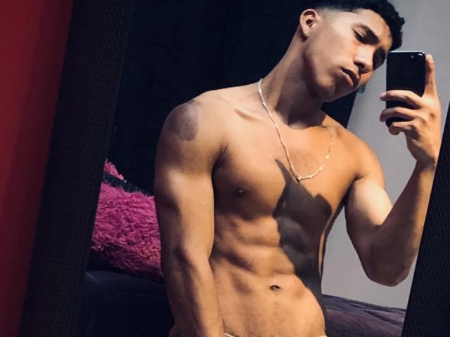 MaxVega - Camera khiêu dâm &amp; quyến rũ trực tiếp - 15030742