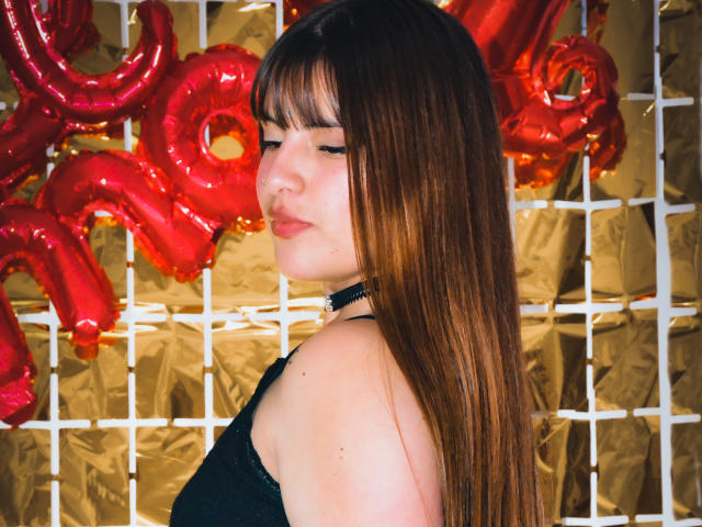 AmeliaStor - Sexe cam en vivo - 15034990