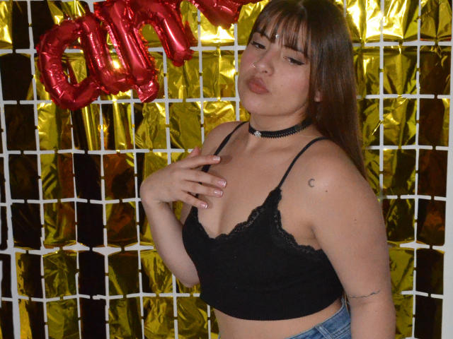 AmeliaStor - Sexe cam en vivo - 15035038