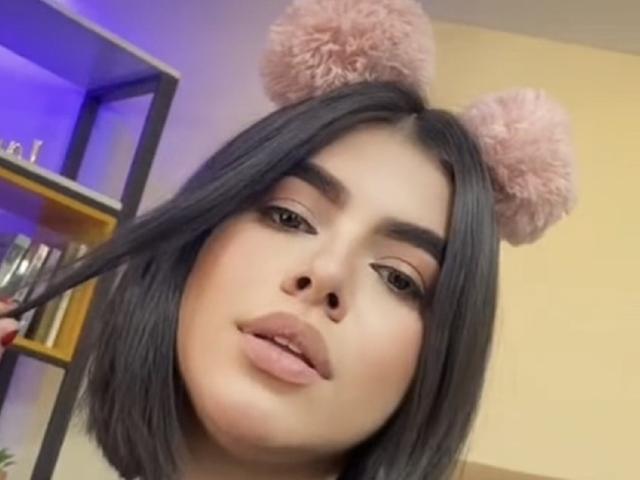 AnnikaRose - Live Sex Cam - 15035978