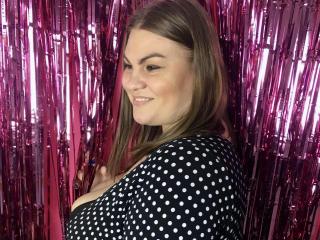 ZenaPallmer - Live porn &amp; sex cam - 15043674