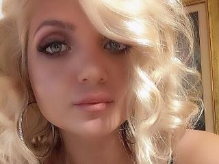 Malvvy - Live porn &amp; sex cam - 15046082