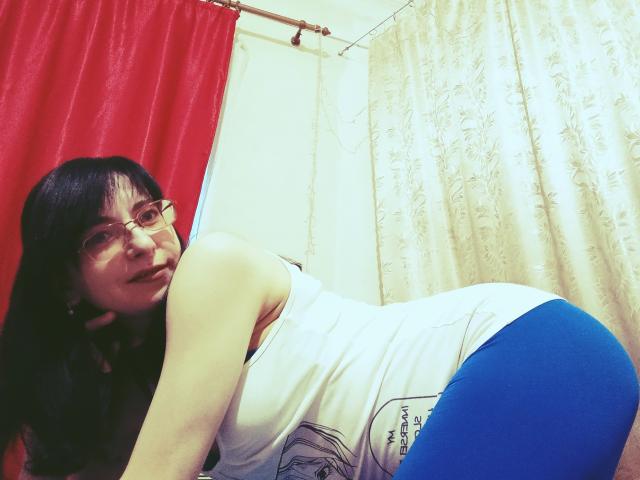 DiamondLeona - Live porn &amp; sex cam - 15048646