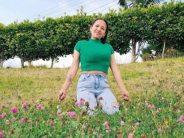 SaraBeckett - Live porn &amp; sex cam - 15050186