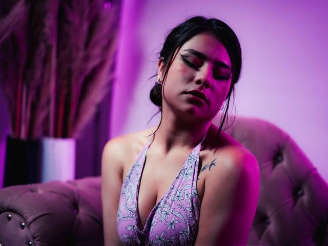 RosseJones - Live porn &amp; sex cam - 15052634