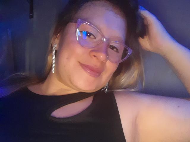 SaraMoreti - Camera khiêu dâm &amp; quyến rũ trực tiếp - 15056630