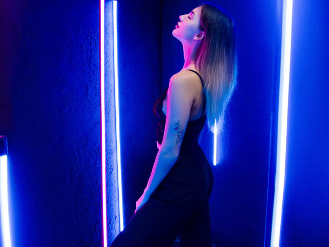 ChloeMercer - Live porn &amp; sex cam - 15064858