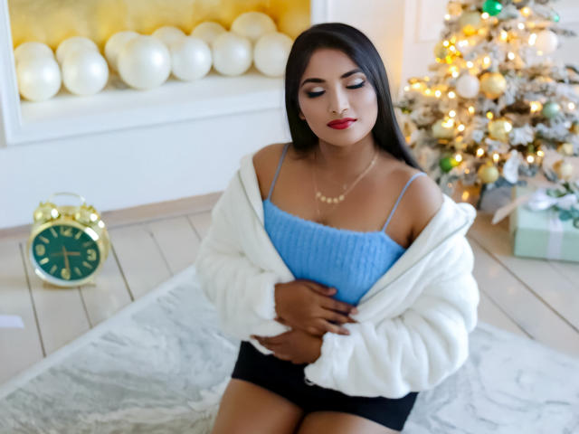 ElviraDemira - Sexe cam en vivo - 15077826