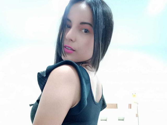 StefyThomson - Live Sex Cam - 15078950