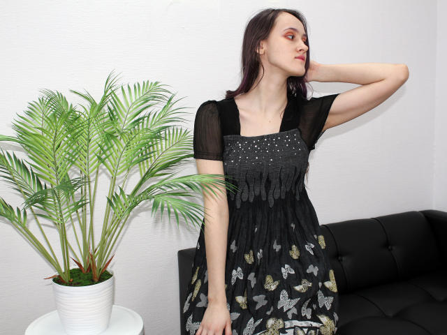 ValeryPearce - Live porn &amp; sex cam - 15081030