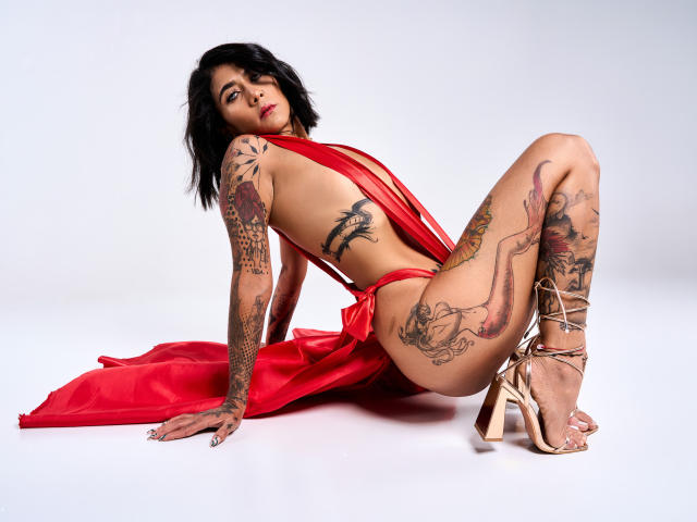 AmberLi - פורנו בשידור חי ומצלמת סקס - 15086642