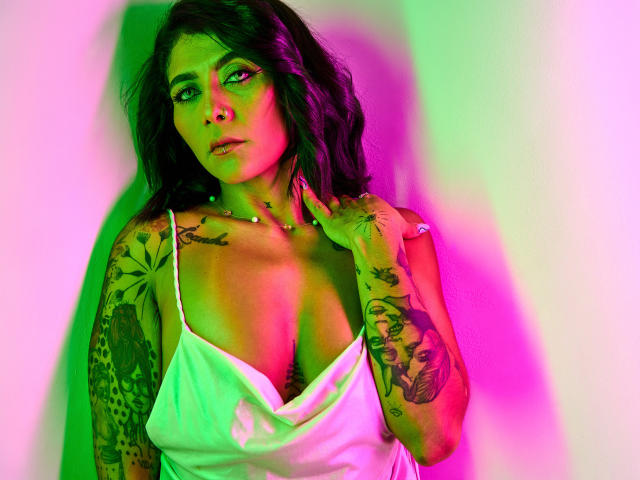 AmberLi - Élő pornó és szexkamera - 15086738