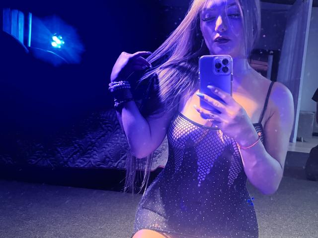 MissAry - Live porn &amp; sex cam - 15091530