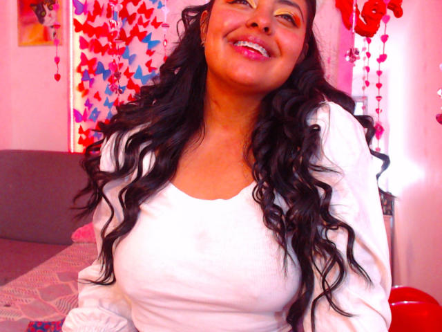 AngelaRoggers - Live sex cam - 15102342