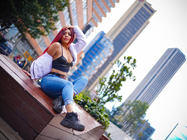 EmilyDurand - Porno na żywo i seks kamera - 15102870