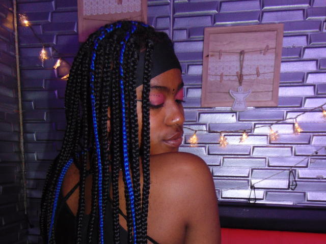 AlondraRoux - Sexe cam en vivo - 15104838