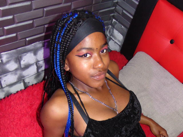 AlondraRoux - Sexe cam en vivo - 15104898