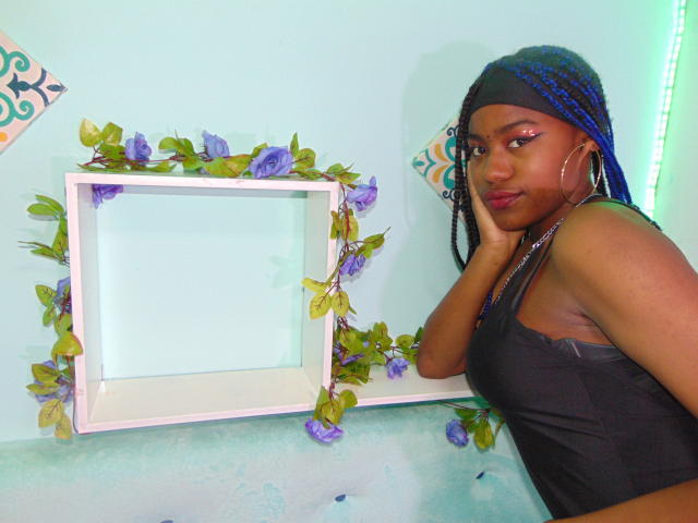 AlondraRoux - сексуальная веб-камера в реальном времени - 15105114