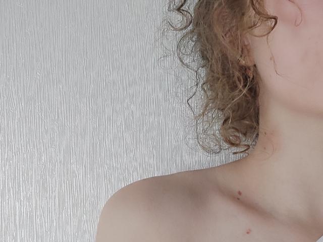 Leivi - сексуальная веб-камера в реальном времени - 15108222