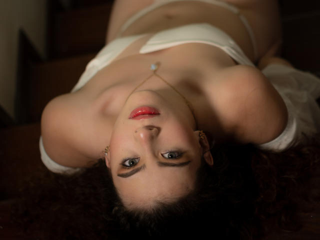 AprilEvanss - Live porn &amp; sex cam - 15110478