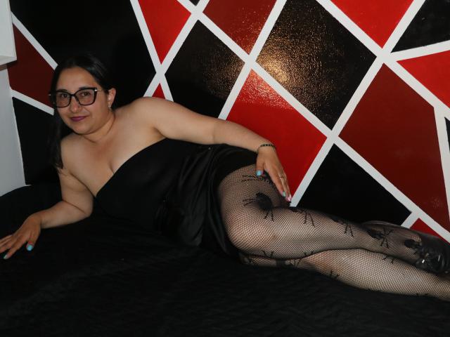 SweetPoisonHot - Live Sex Cam - 15112654